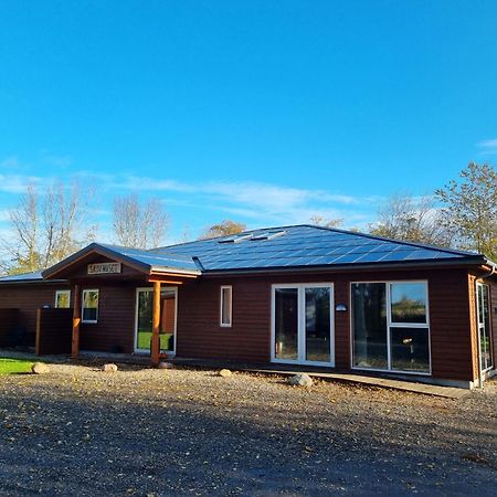 Feriebyens Bed & Breakfast Рёдвиг Экстерьер фото